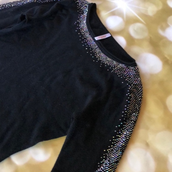 Soft embellished maternity sweater. Tunic length. - Picture 4 of 4
